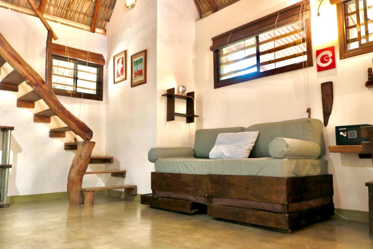 Vibra Guesthouse Popoyo Buitenkant foto