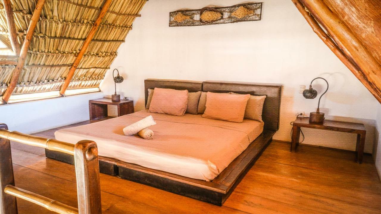 Vibra Guesthouse Popoyo Buitenkant foto