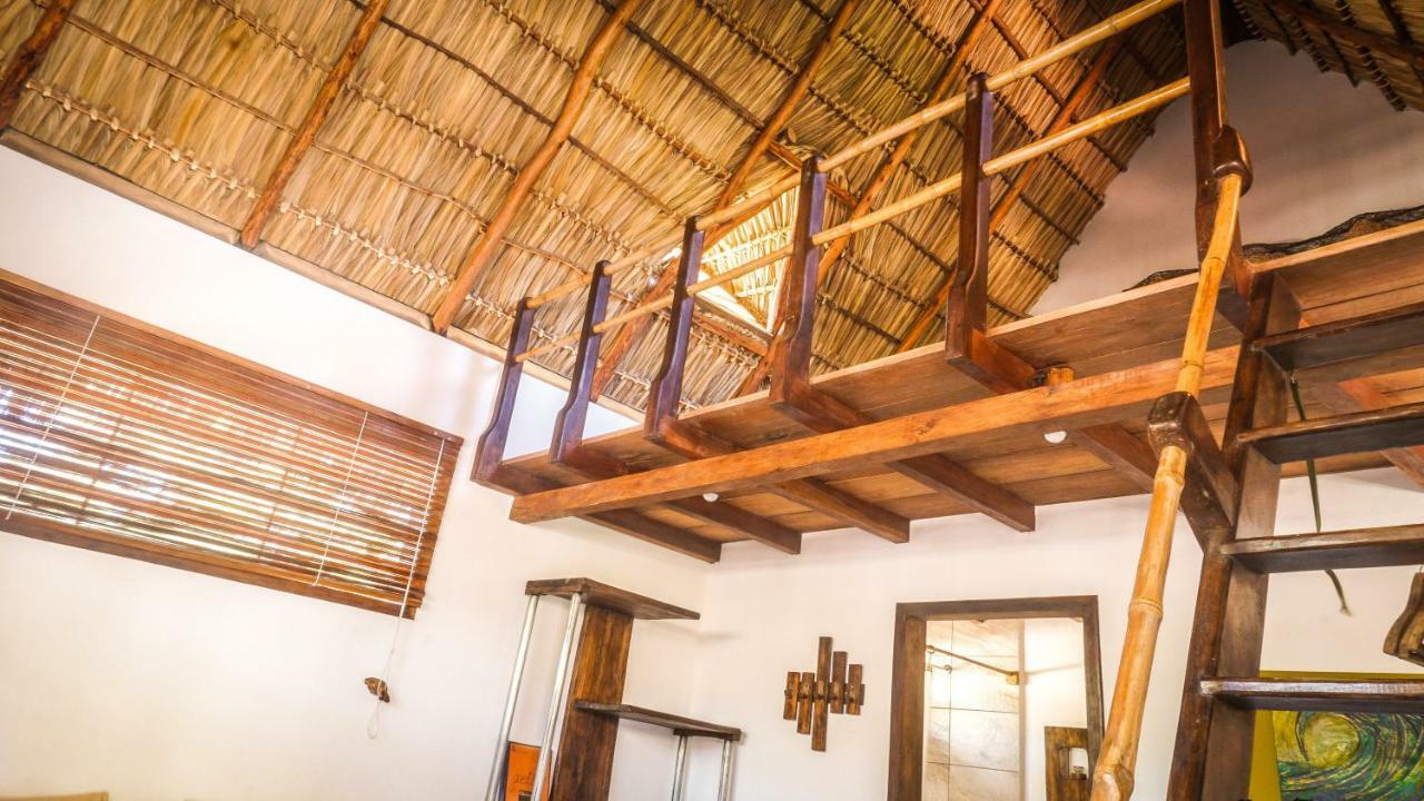 Vibra Guesthouse Popoyo Buitenkant foto